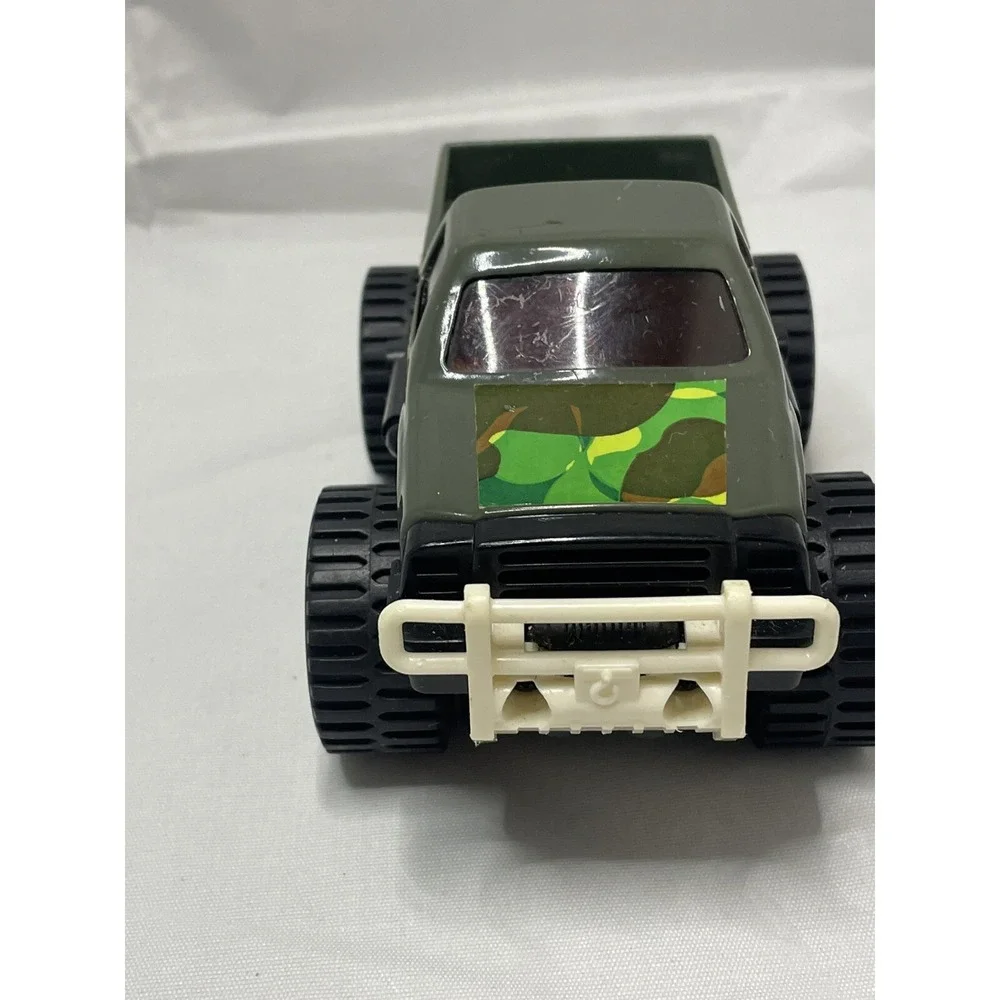 RARE‎ 1983 TONKA Medical Unit 2776 Power Wagon Clutch Popper Truck Toy Japan